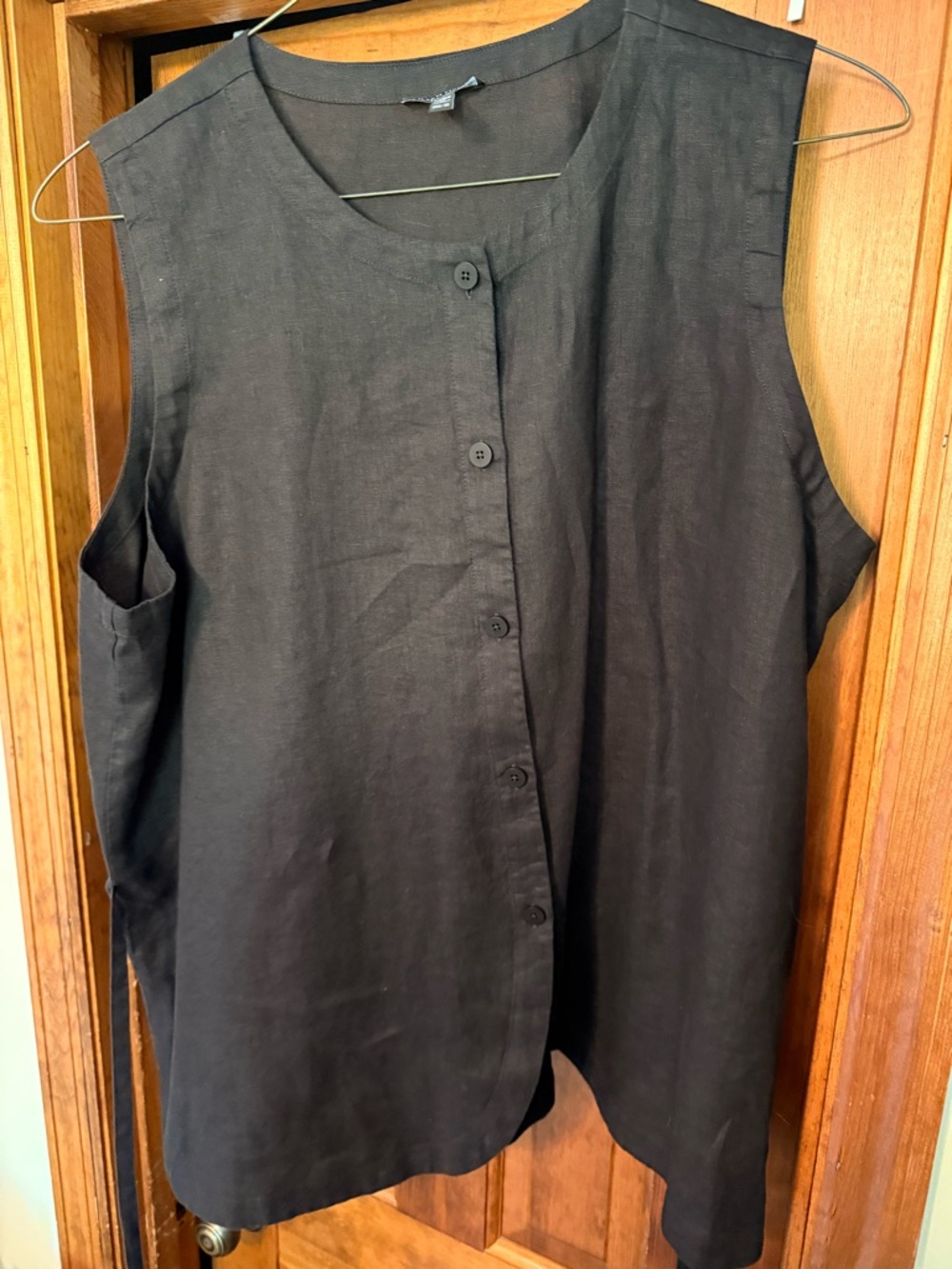 Eileen Fisher Black Sleeveless Button-Front Vest